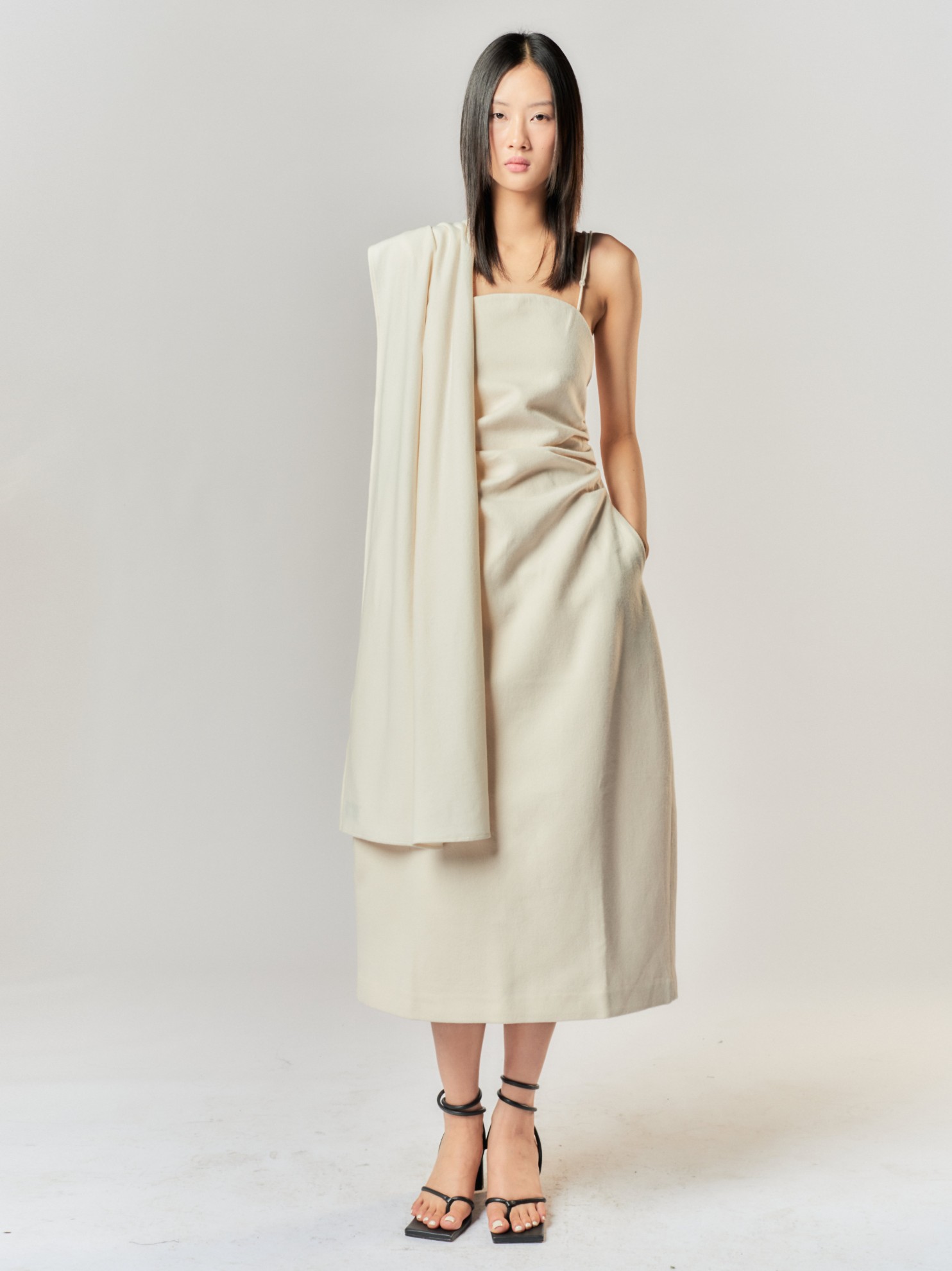 Picture of Cocoon Wool Dress with Scarf in Off-White