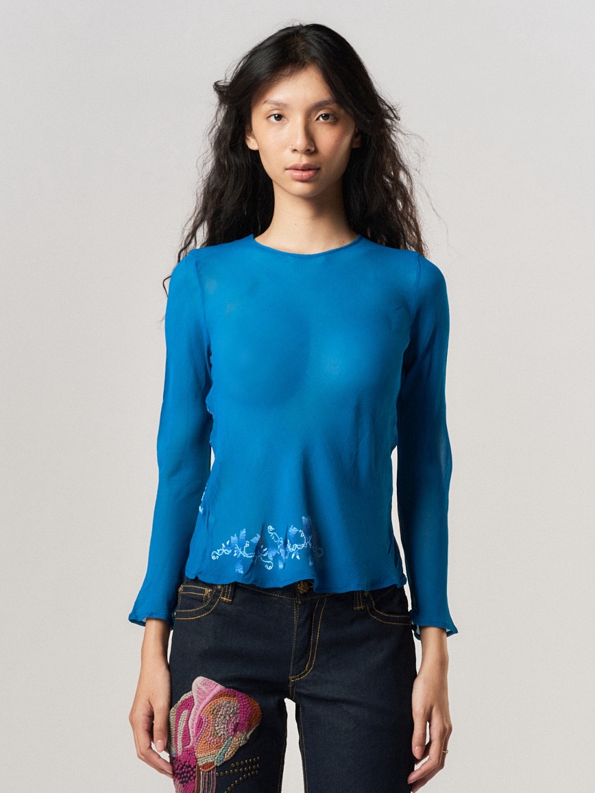 Picture of MAI IVY TOP in BLUE